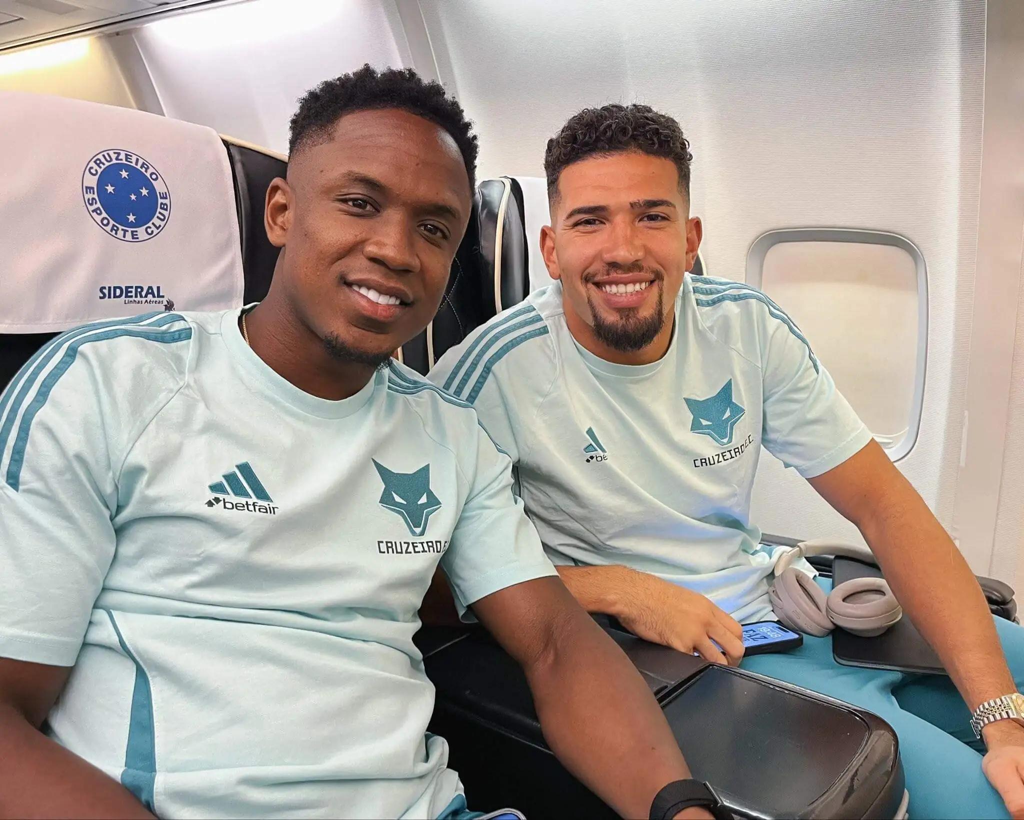 Cruzeiro reforçado: Sinisterra retorna contra Palmeiras pelo Brasileirão